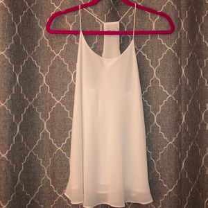 💕Never worn! Flowy tank